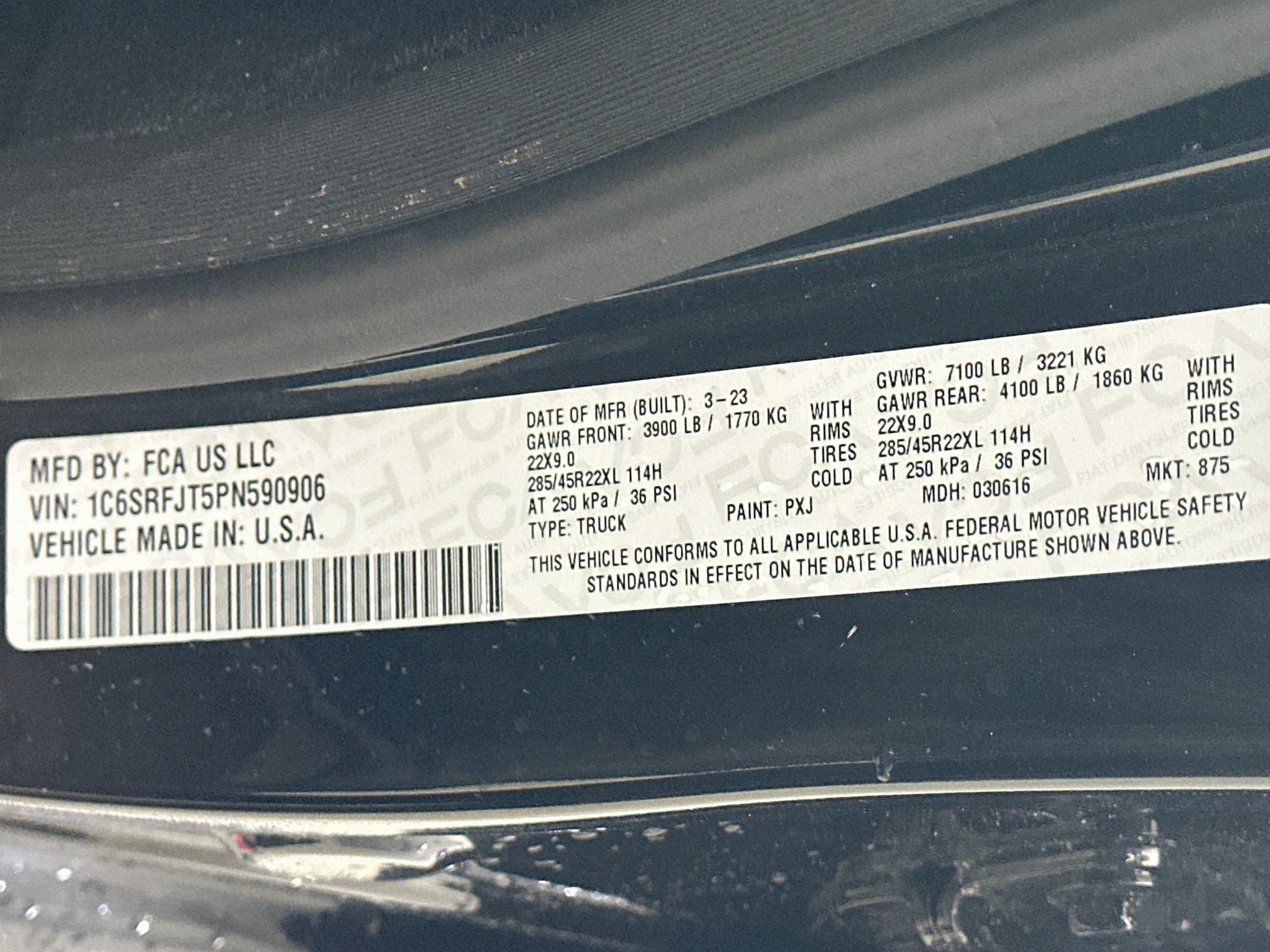 Used 2023 RAM 1500 Laramie AWD/4WD image 12
