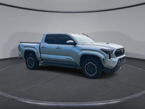 Certified 2025 Toyota Tacoma TRD Sport w/ TRD Sport Upgrade Package RWD image 2