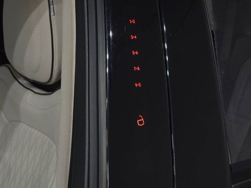 Used 2022 Lincoln Aviator Black Label w/ Dynamic Handling Package image 15