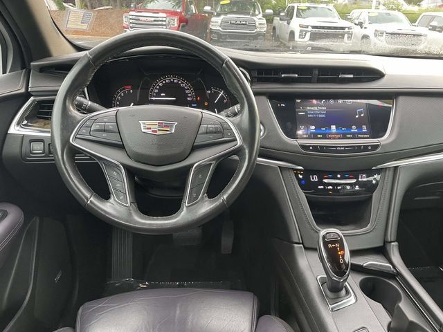 Used 2017 Cadillac XT5 Premium Luxury AWD/4WD image 14