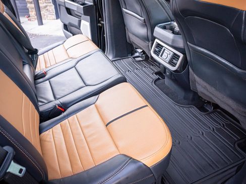 Used 2023 Ford F350 Platinum image 36