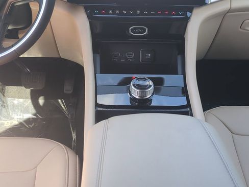 New 2026 Jeep Grand Cherokee L Limited RWD image 20