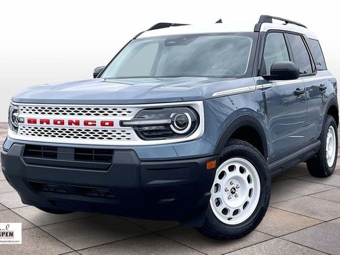 New 2025 Ford Bronco Sport Heritage AWD/4WD image 2