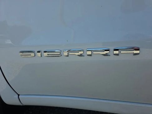 Used 2023 GMC Sierra 1500 Pro w/ Fleet Convenience Package AWD/4WD image 9