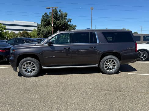 Used 2016 Chevrolet Suburban LT AWD/4WD image 2