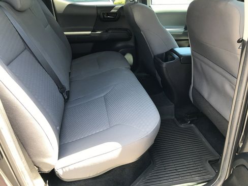 Certified 2023 Toyota Tacoma SR AWD/4WD image 27