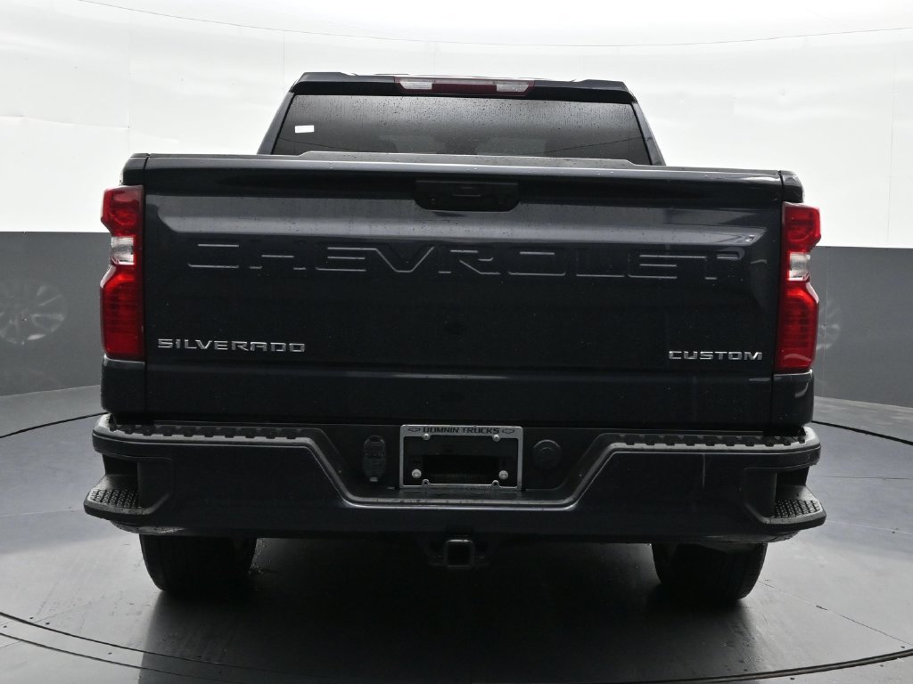 Used 2022 Chevrolet Silverado 1500 Custom RWD image 4