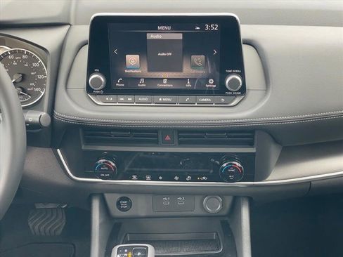 New 2026 Nissan Rogue SV image 21