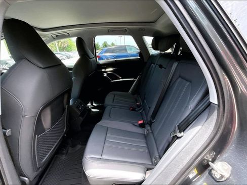 New 2026 Audi Q5 Premium Plus AWD/4WD image 17