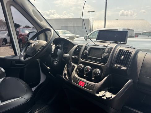 Used 2021 RAM ProMaster 2500 FWD image 14