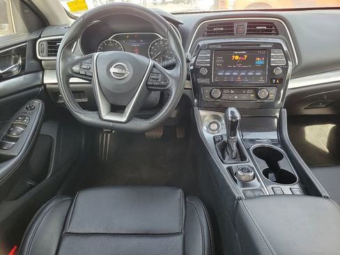 Used 2023 Nissan Maxima SV w/ Floor Mat Group image 12