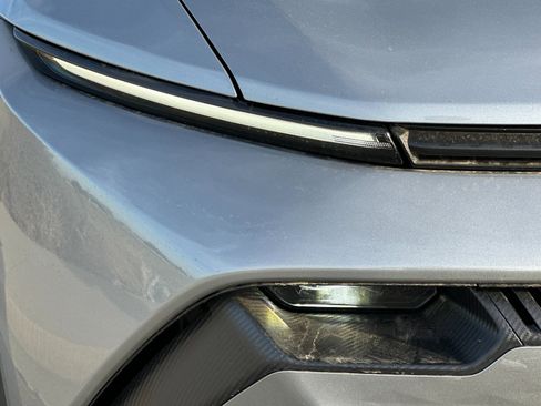 New 2026 Chevrolet Equinox EV LT image 30