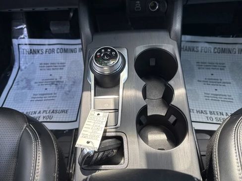 Used 2024 Ford Escape Platinum AWD/4WD image 25