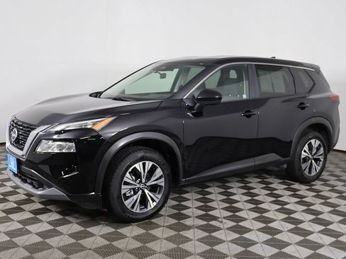 Used 2023 Nissan Rogue SV AWD/4WD image 6