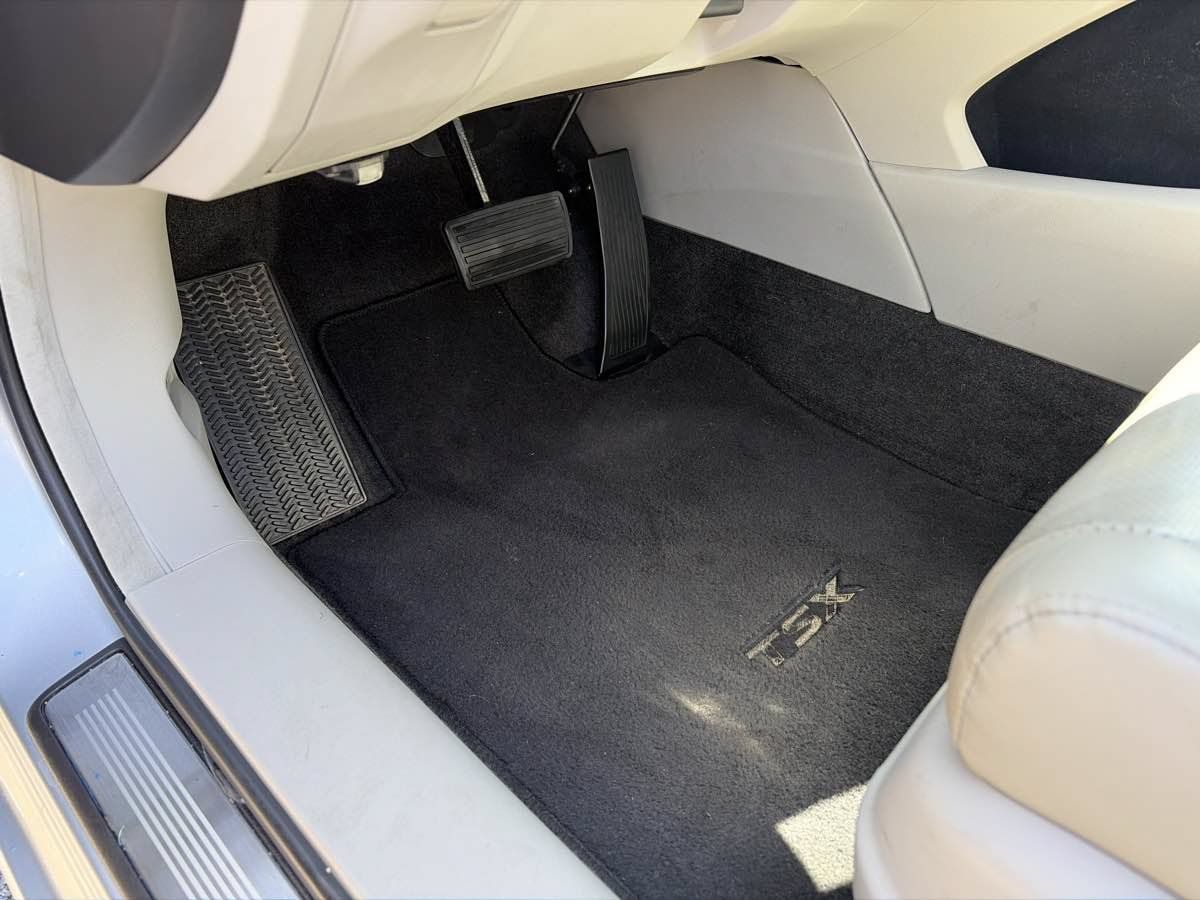 Used 2012 Acura TSX Sedan FWD image 10