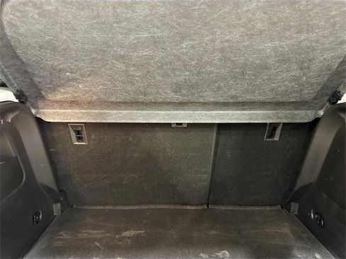 Used 2018 Chevrolet Trax LT w/ LT Convenience Package image 25