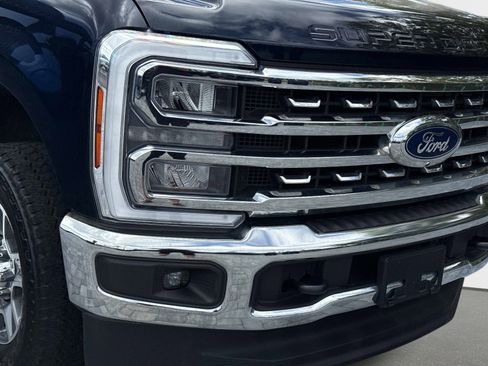 Used 2024 Ford F250 Lariat image 9