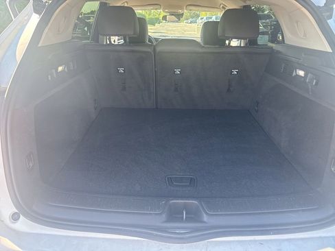 Used 2023 Buick Envision Essence image 18