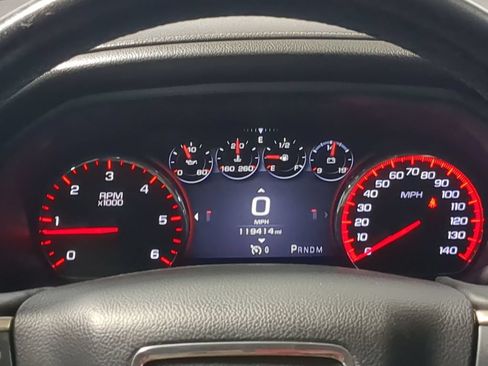 Used 2016 GMC Sierra 1500 Denali w/ Enhanced Driver Alert Package AWD/4WD image 39