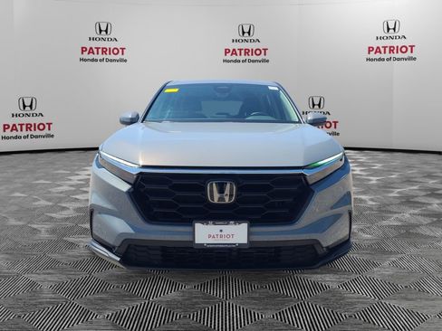 Used 2023 Honda CR-V LX image 8