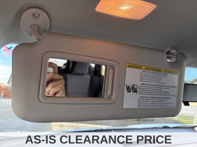 Used 2013 Toyota RAV4 XLE AWD/4WD image 33