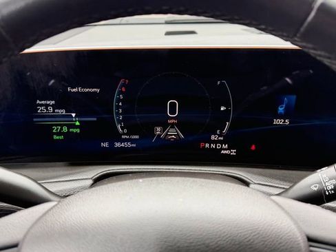 Used 2025 Cadillac XT4 Premium Luxury AWD/4WD image 40