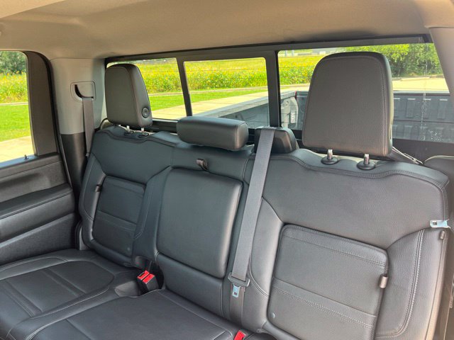 Used 2021 GMC Sierra 2500 Denali w/ Denali Ultimate Package AWD/4WD image 15