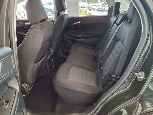 Used 2023 Ford Edge SE AWD/4WD image 13