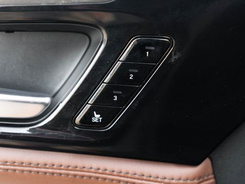 Certified 2023 Acura MDX SH-AWD w/ Advance Package image 27