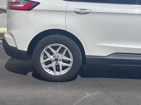 Used 2023 Ford Edge SEL w/ Convenience Package image 20