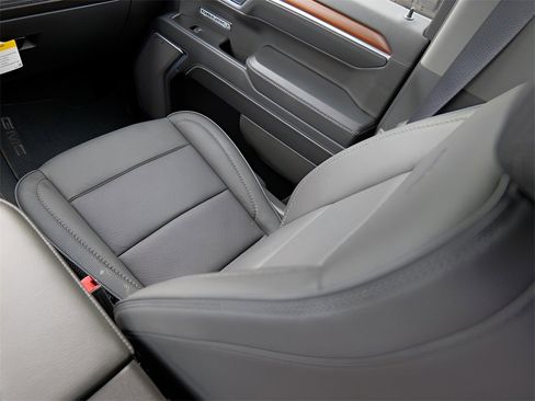 New 2026 GMC Sierra 1500 Denali w/ Denali Reserve Package image 26