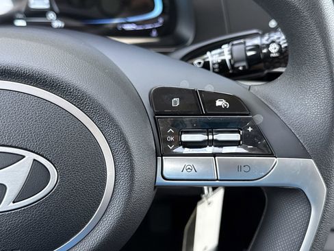 New 2026 Hyundai Elantra SE FWD image 20