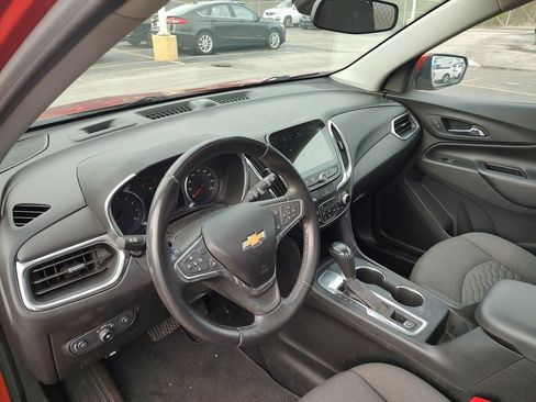 Used 2020 Chevrolet Equinox LT image 8