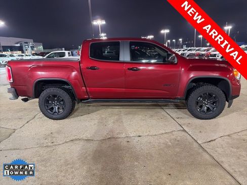 Used 2021 GMC Canyon AT4 image 2