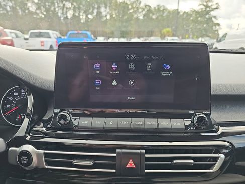 Used 2022 Kia Seltos EX image 25