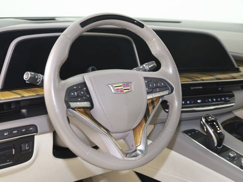 Used 2021 Cadillac Escalade ESV Sport Platinum AWD/4WD image 6