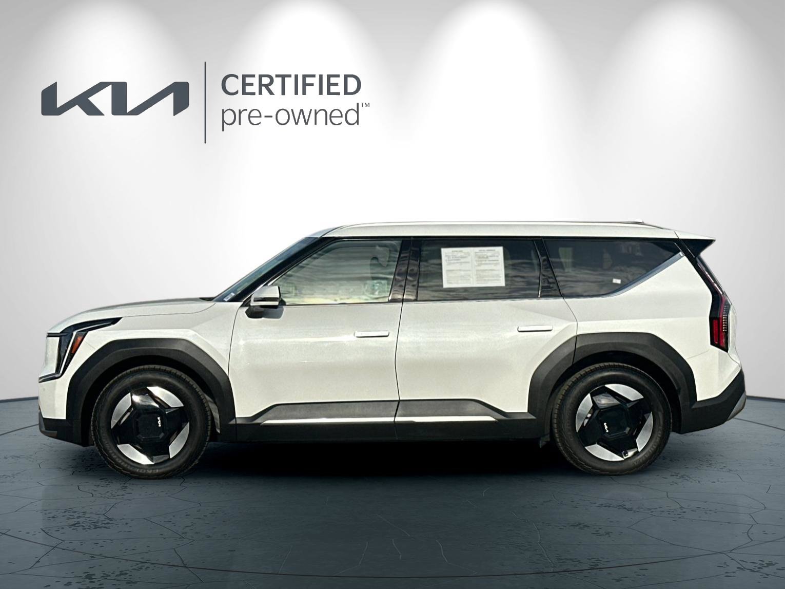 Certified 2024 Kia EV9 Wind AWD/4WD image 7