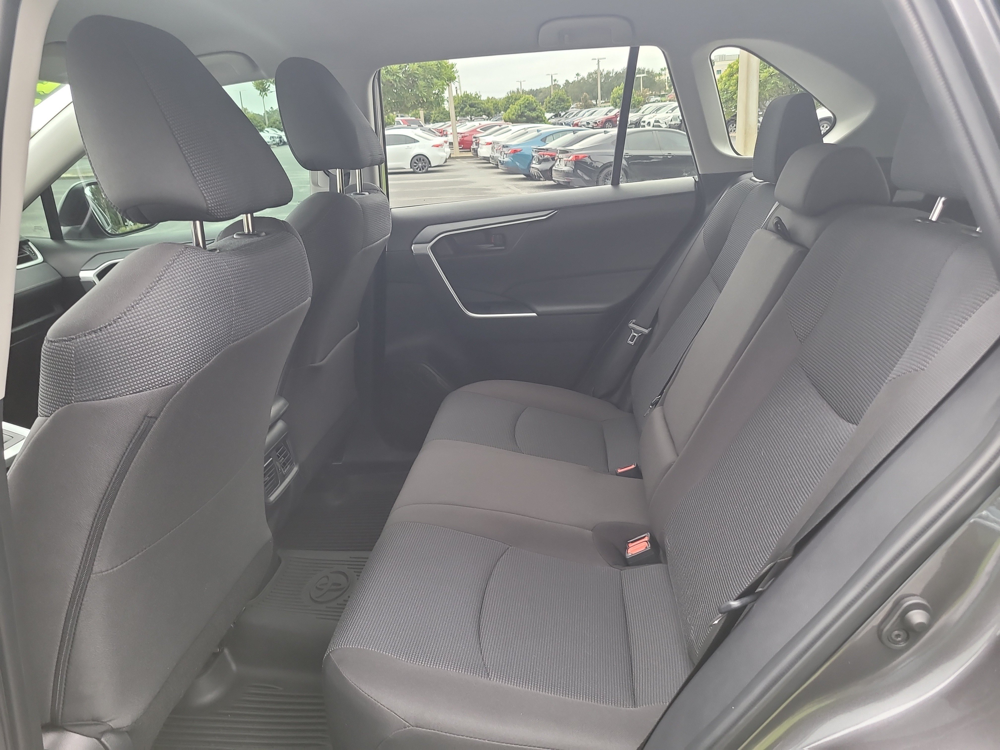 Certified 2025 Toyota RAV4 LE FWD image 14
