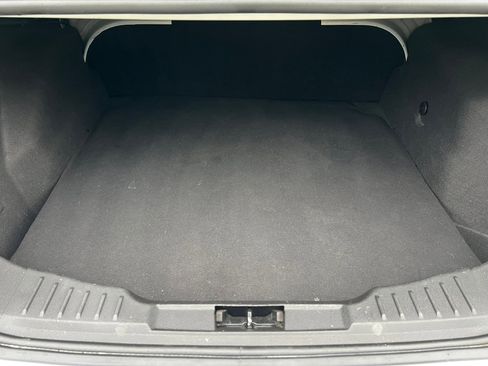 Used 2012 Ford Focus SE image 25