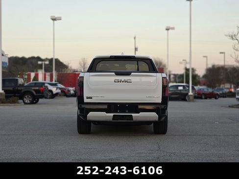 Used 2025 GMC Sierra EV Denali image 6
