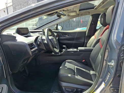 Used 2024 Toyota Prius Prime image 14