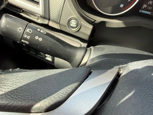 Used 2020 Subaru Forester Premium image 25