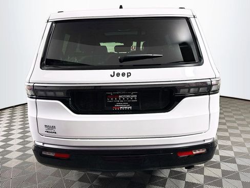 New 2026 Jeep Grand Wagoneer 4WD w/ Premium Group I image 6