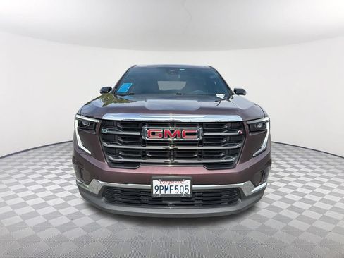 Used 2024 GMC Acadia Elevation w/ Luxury Package FWD image 2