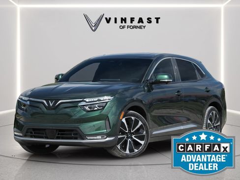 Used 2023 VinFast VF 8 Eco AWD/4WD image 1