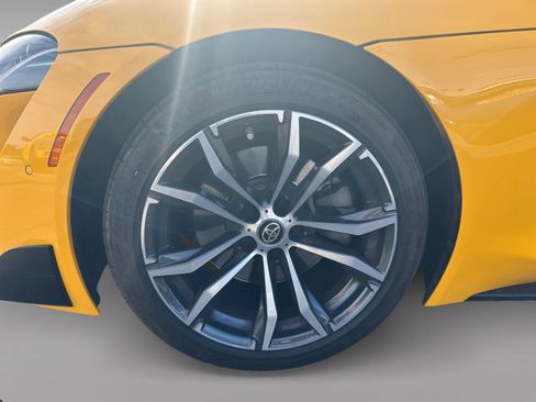 Used 2022 Toyota Supra w/ Safety & Technology Package RWD image 9