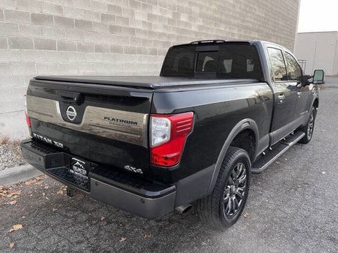 Used 2017 Nissan Titan Platinum Reserve AWD/4WD image 4