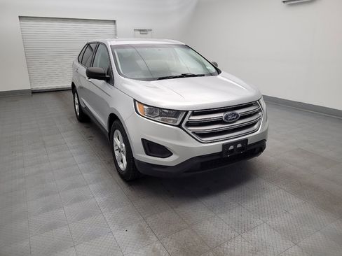 Used 2018 Ford Edge SE AWD/4WD image 13