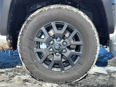 New 2026 Toyota 4Runner SR5 image 5