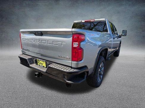 New 2026 Chevrolet Silverado 2500 Custom w/ Custom Value Package AWD/4WD image 4